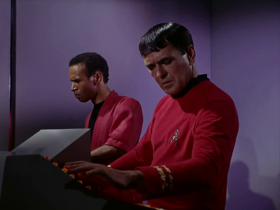 Colour in Star Trek Operations Uniform