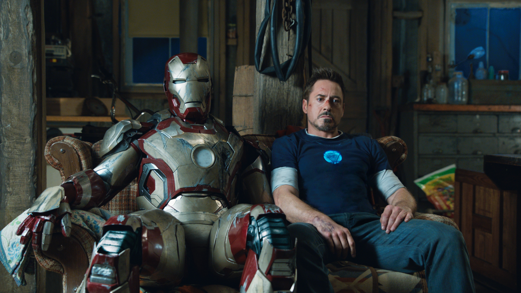 Still of Robert Downey Jr. as Tony Stark in Iron Man 3